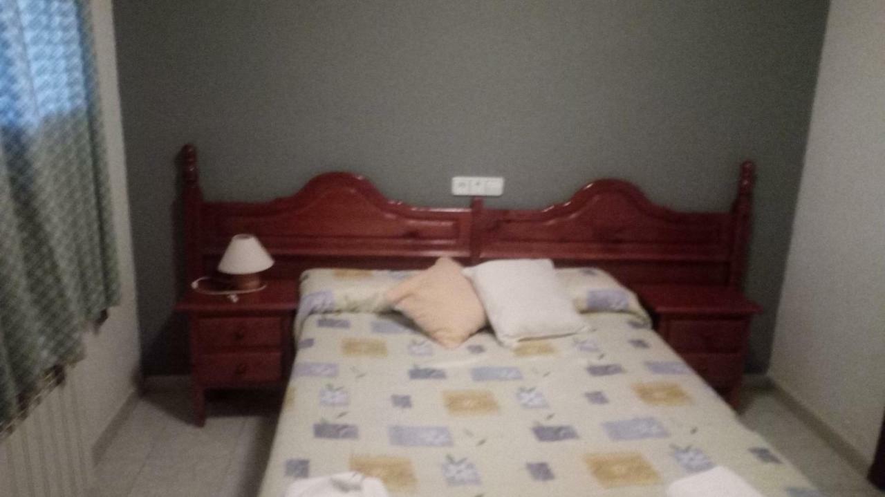 Hostal Restaurante San Millan Orihuela del Tremedal Exteriér fotografie